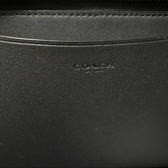 Coach signature canvas apple skyline wallet. - Picture 12 of 14